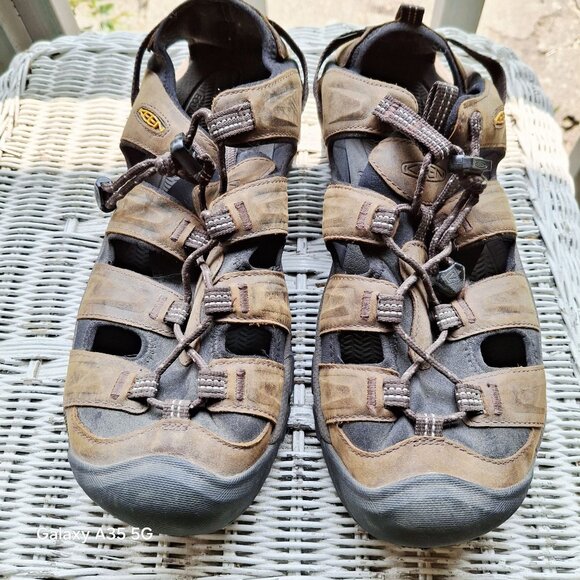 KEEN Mens Newport H2 Waterproof Hiking Sandals Size 12 Brown/Black Durable Outdo - Picture 2 of 7